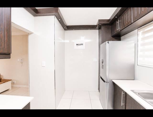 2 BEDROOM APARTMENT FOR SALE IN MORNINGSIDE